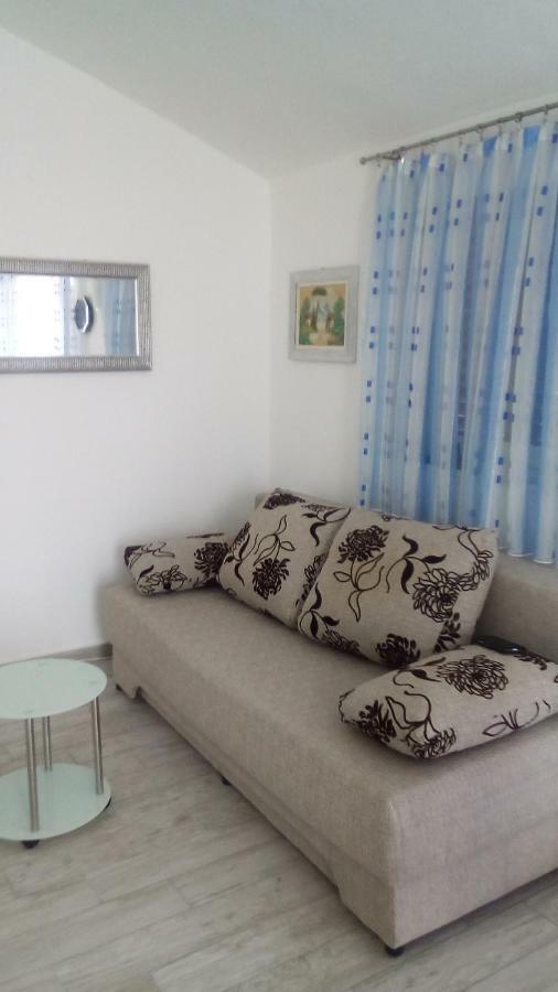 Apartment Tihana Ровини Екстериор снимка