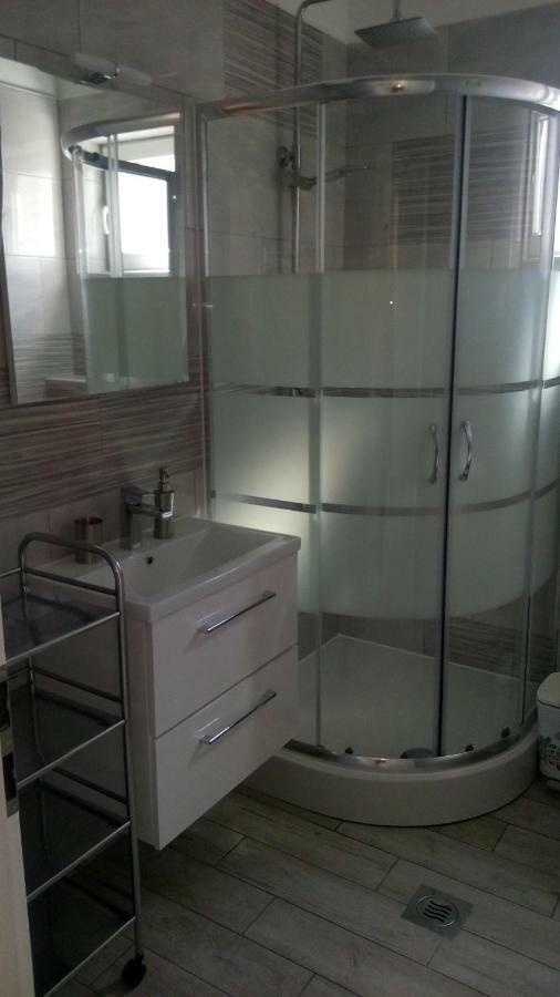 Apartment Tihana Ровини Екстериор снимка